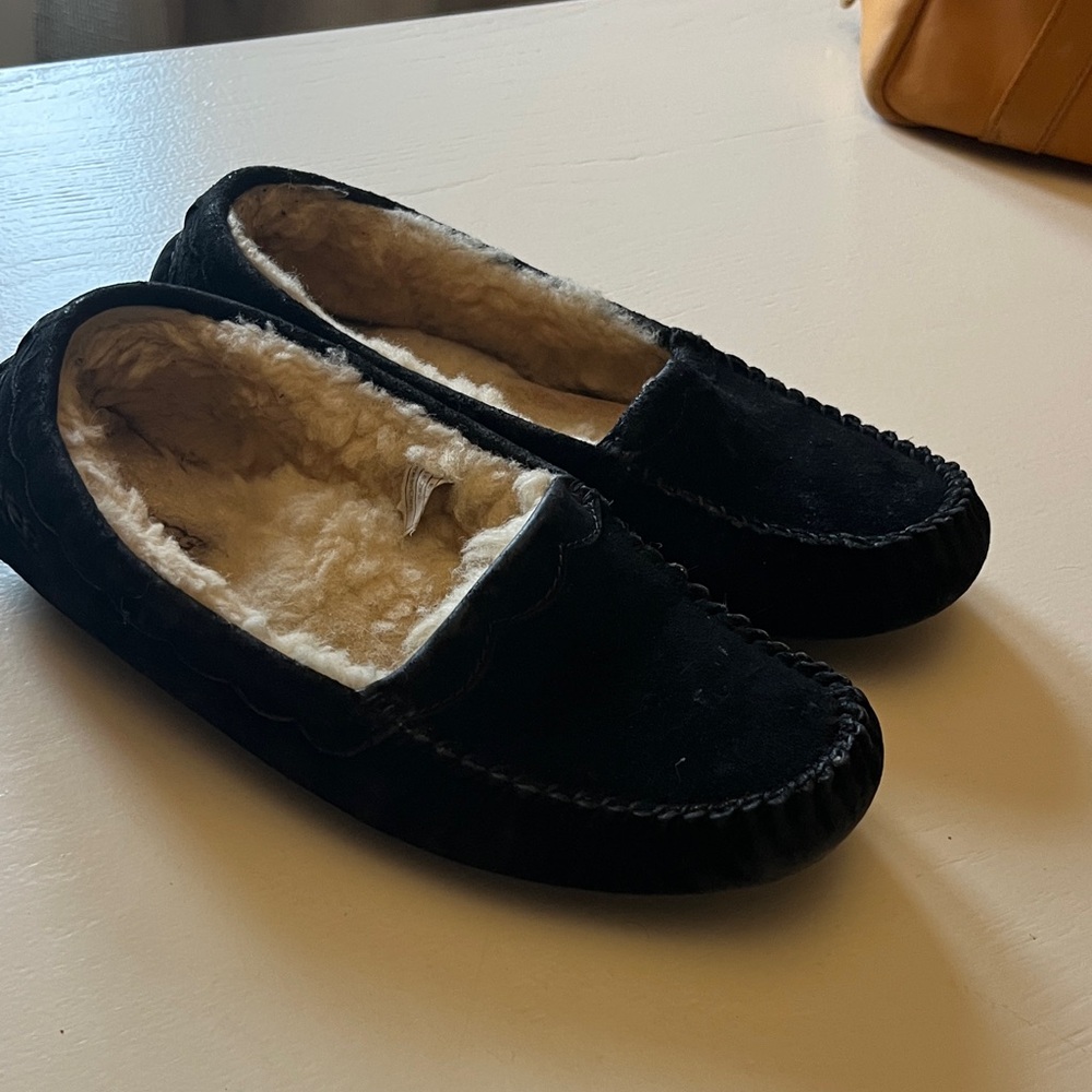 UGG Black Loafers slippers